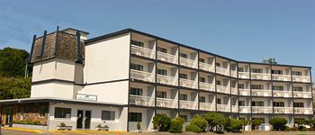 Waterfront Suites And Marina 1/29