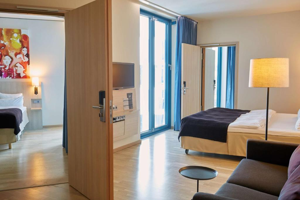 Scandic Hamburg Emporio 10/61