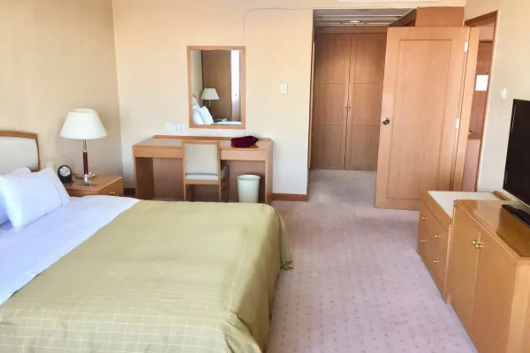 Yanyuan International Hotel 5/10