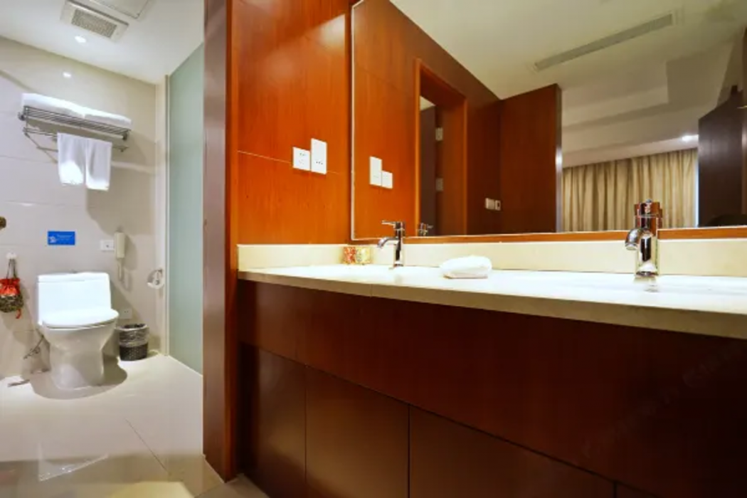 Scholars Hotel (Dongzhen road subway station, Suzhou) 18/32