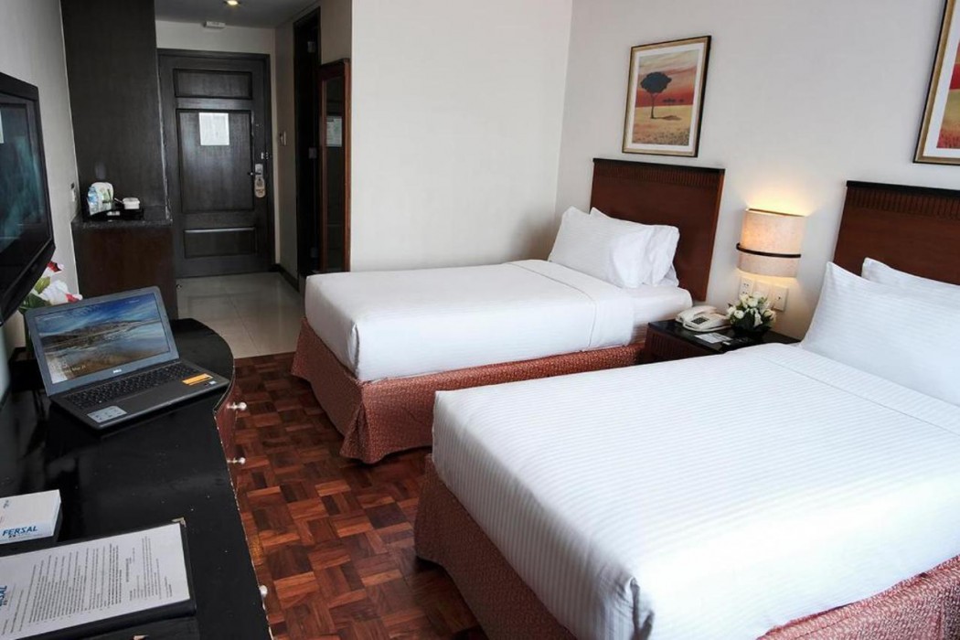 Fersal Hotel Neptune Makati 10/65