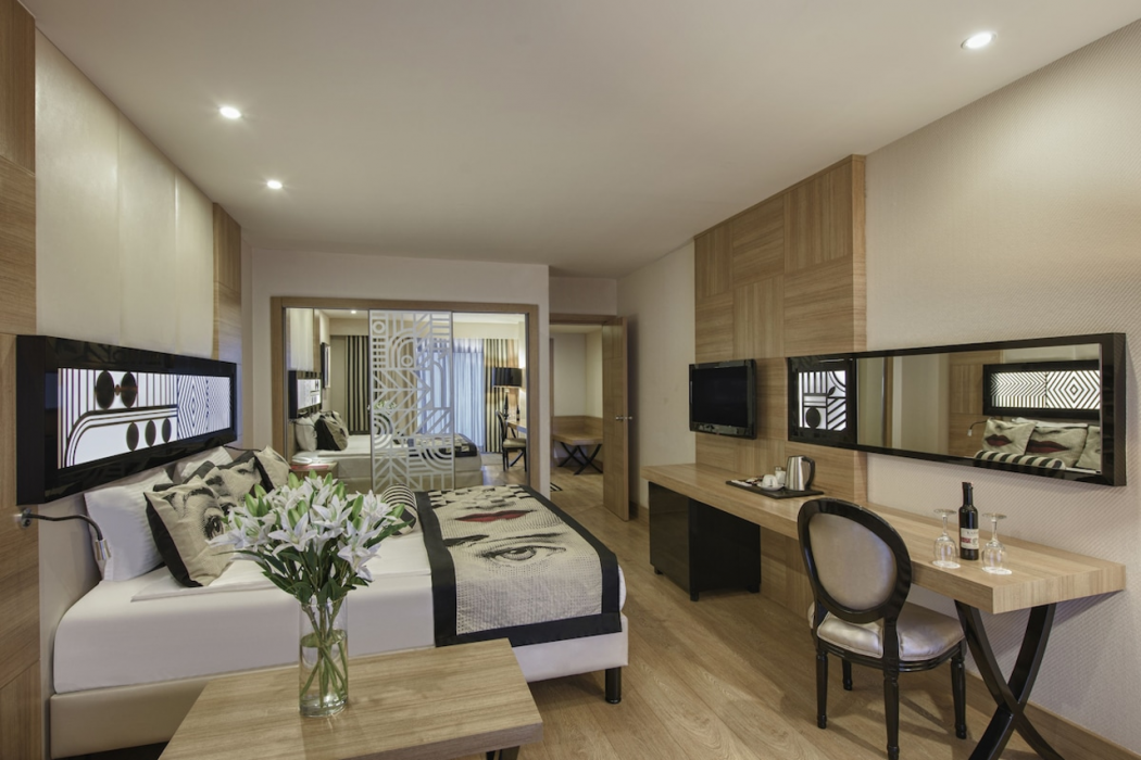 Delphin Imperial 15/60