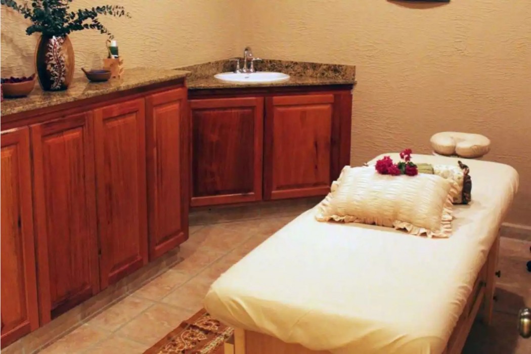 Clarion Suites Roatan at Pineapple Villas 16/46