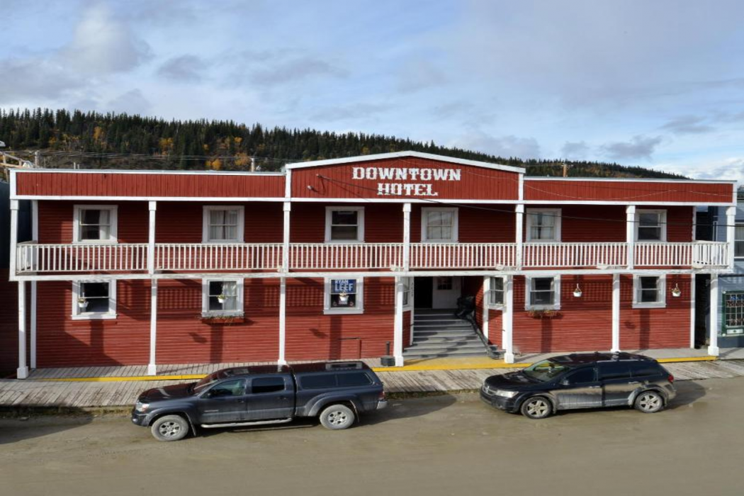The Downtown, A Coast Hotel 2/58