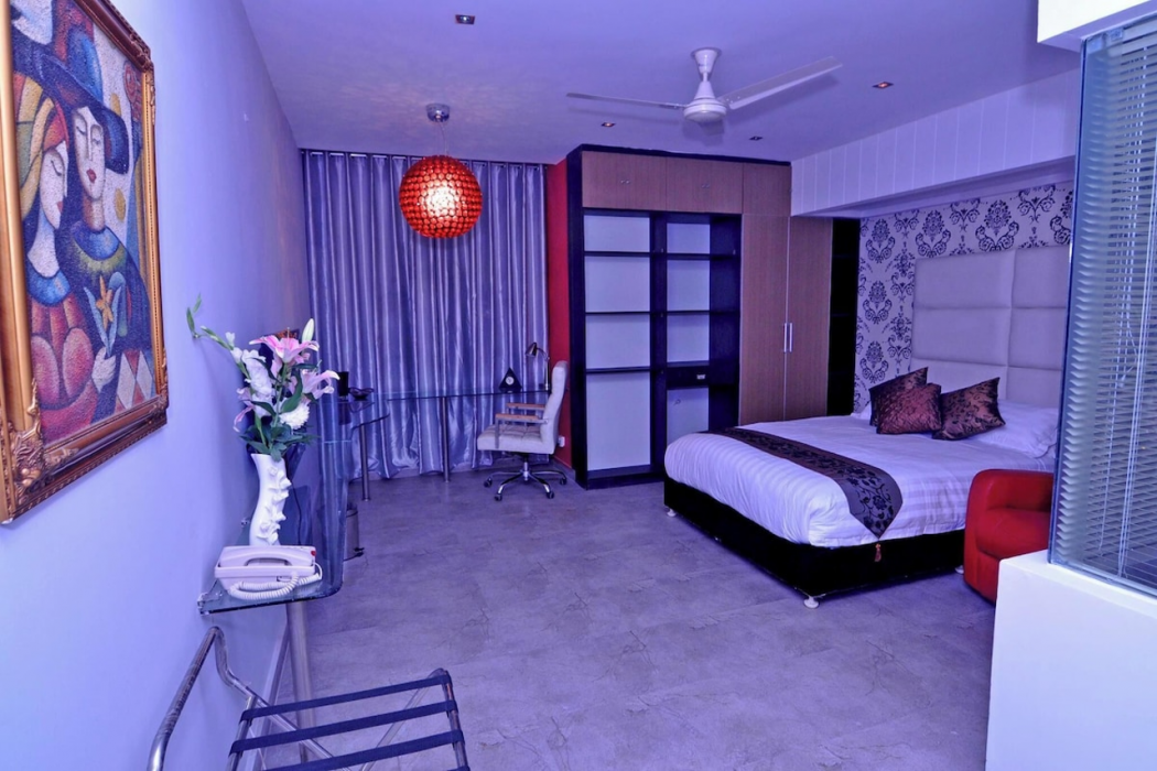 Royal Residence Dhaka 11/59