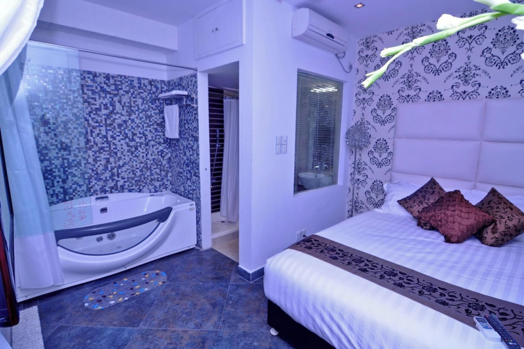 Royal Residence Dhaka 17/59