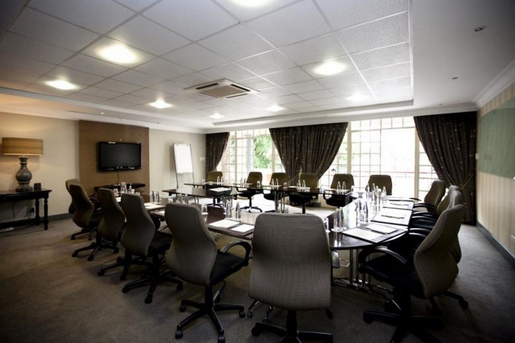 10 2nd Avenue Boutique Hotel 21/56