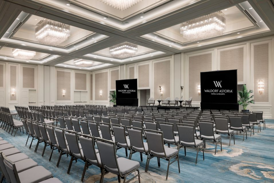 Waldorf Astoria Orlando 19/67