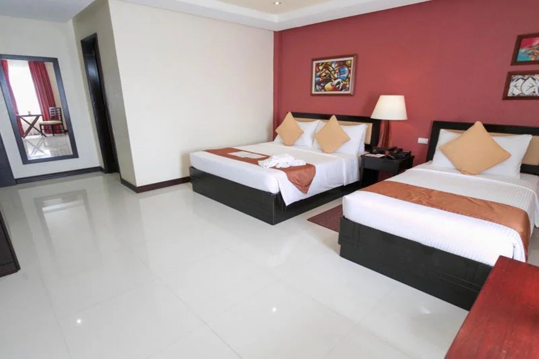 Hotel Centro Puerto Princesa Near Airport by ZUZU 15/107