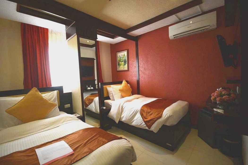 Hotel Centro Puerto Princesa Near Airport by ZUZU 14/107