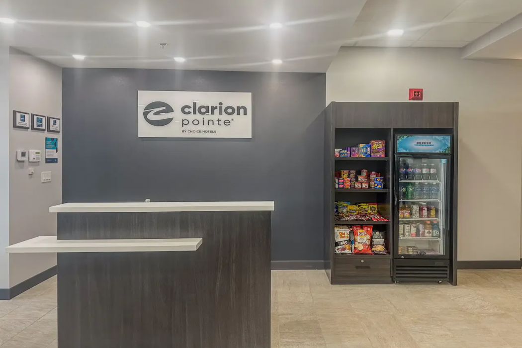 Clarion Pointe Winnipeg - St Vital District 3/20