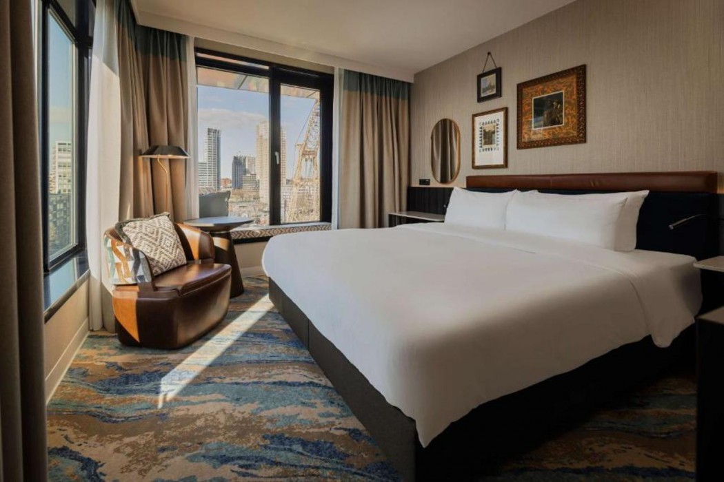 Haven Hotel Rotterdam, Curio Collection by Hilton 12/57
