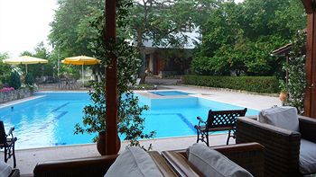 Bourazani Wildlife Resort 1/47