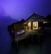 Niva Kuramathi Maldives 1/10