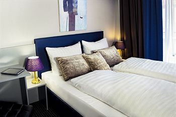 Arena Inn Hotel 1/40