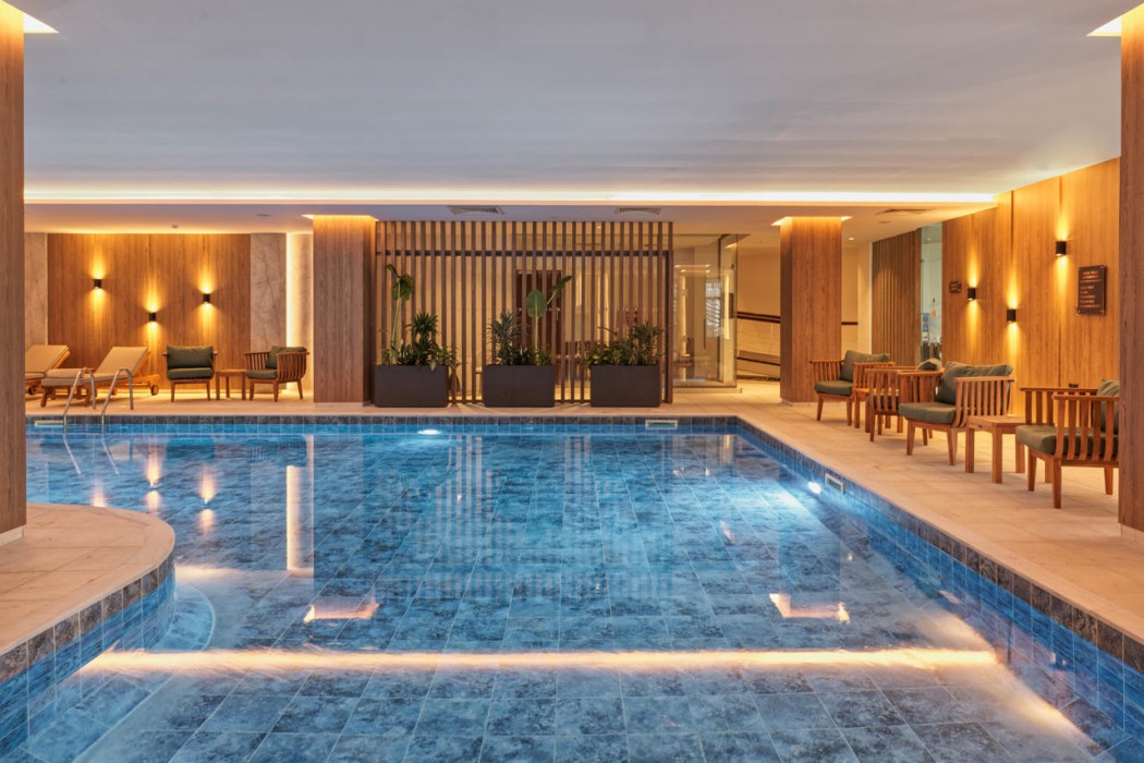 St. George Beach Hotel & Spa Resort - Adults Only 72/139