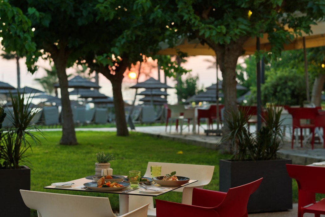 St. George Beach Hotel & Spa Resort - Adults Only 117/139