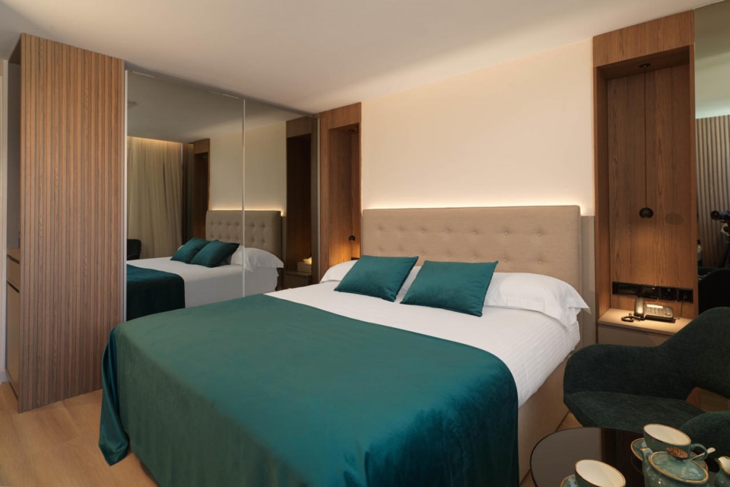 St. George Beach Hotel & Spa Resort - Adults Only 24/139