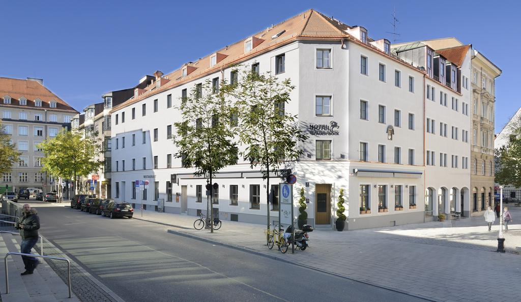 Hotel Blauer Bock photo1