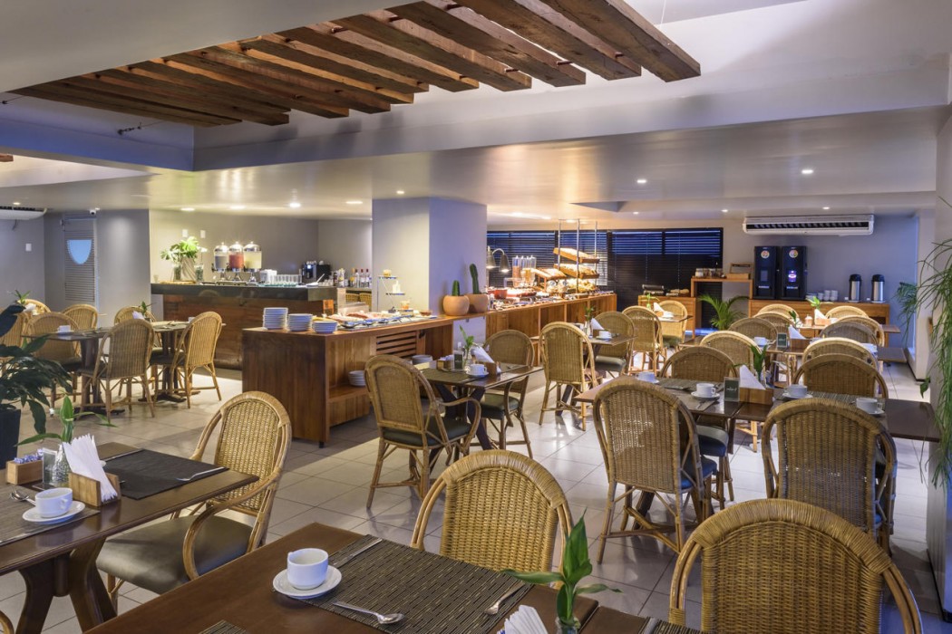 Hardman Praia Hotel 35/78