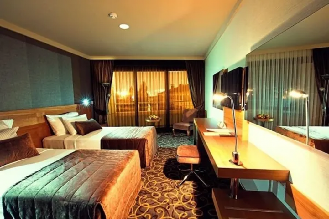 Volley Hotel Izmir 10/63