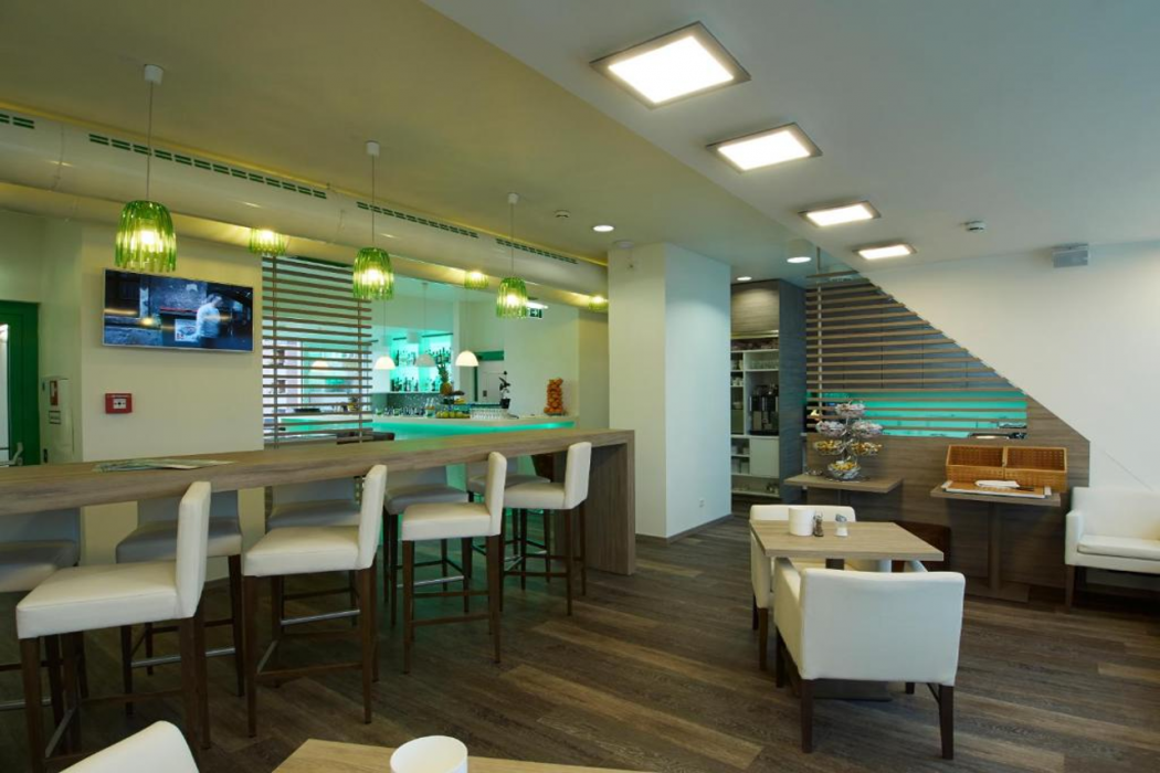 Smart Hotel Schonbrunn 37/63