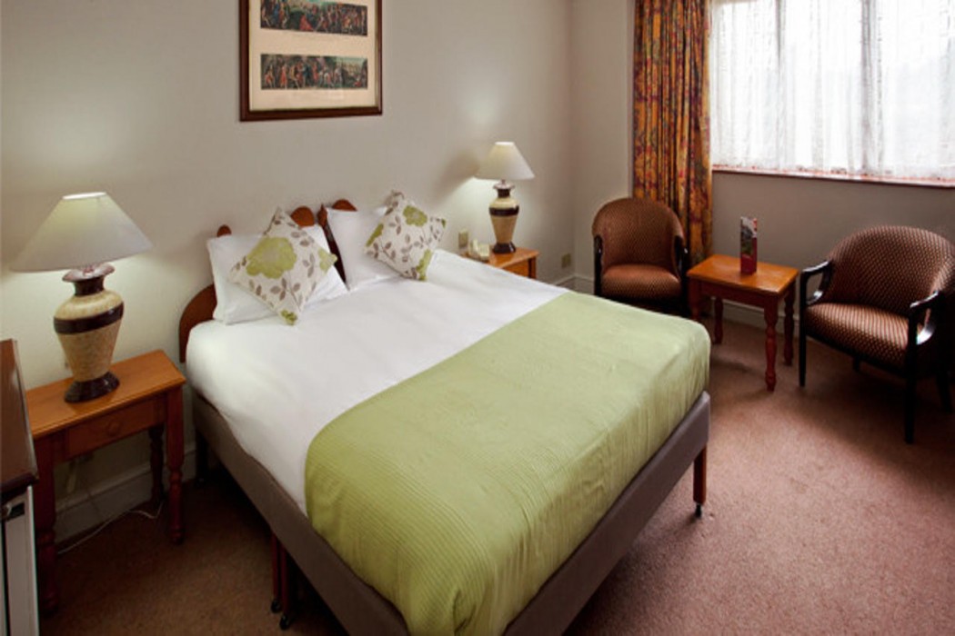 Royal Court Hotel Coventry 14/61
