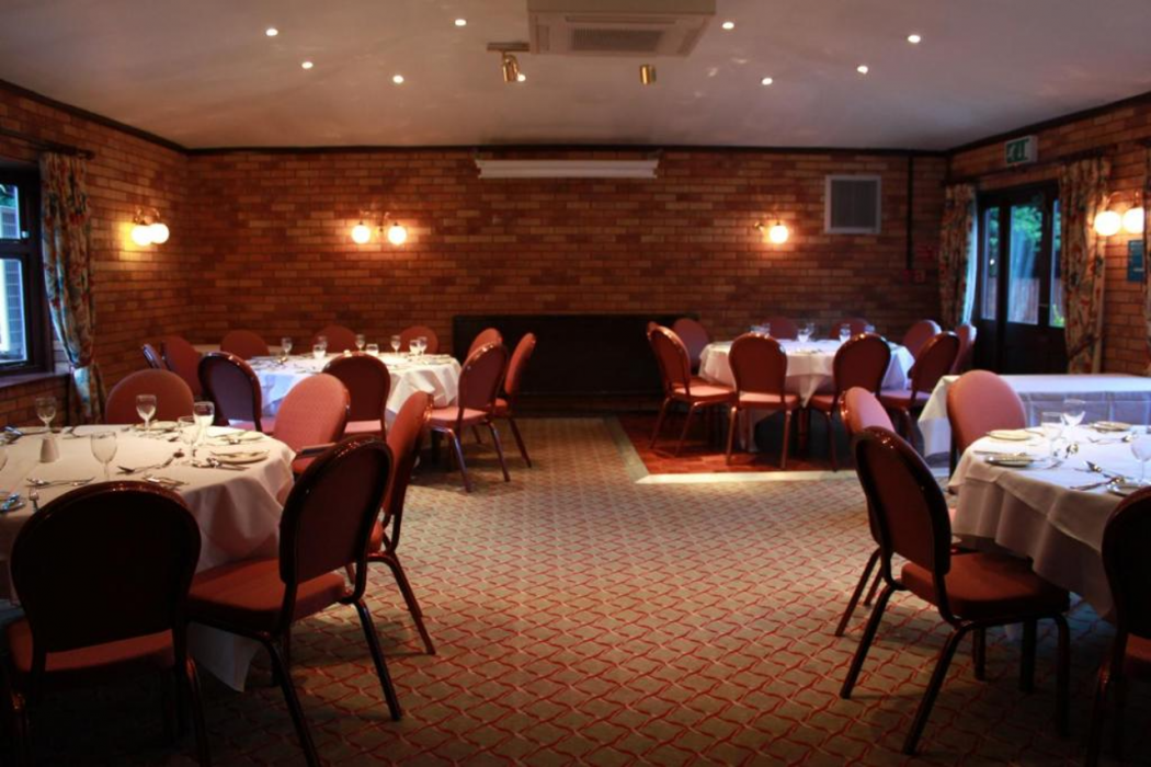 OYO Blaby Westfield Hotel 56/64