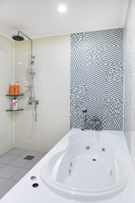 Dongtan Simjak Hotel 43/100