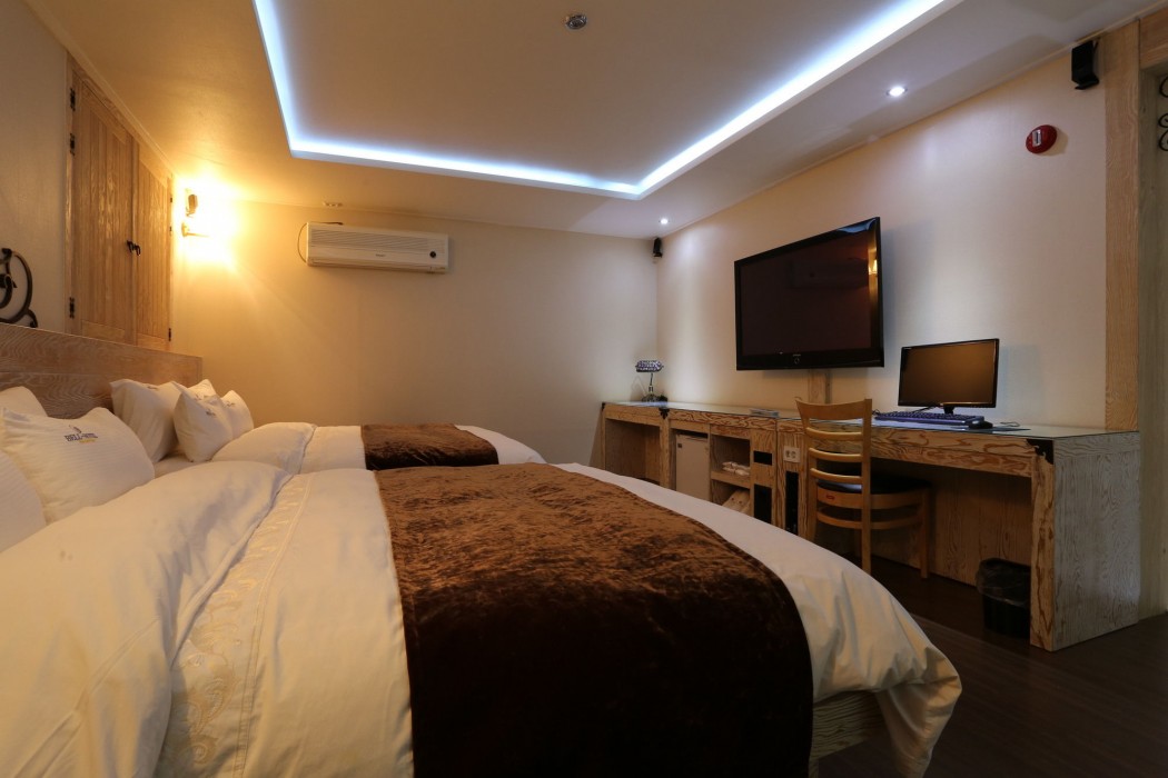 Dongtan Simjak Hotel 57/100