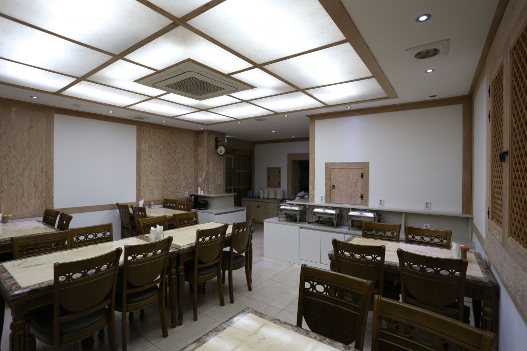 Dongtan Simjak Hotel 47/100