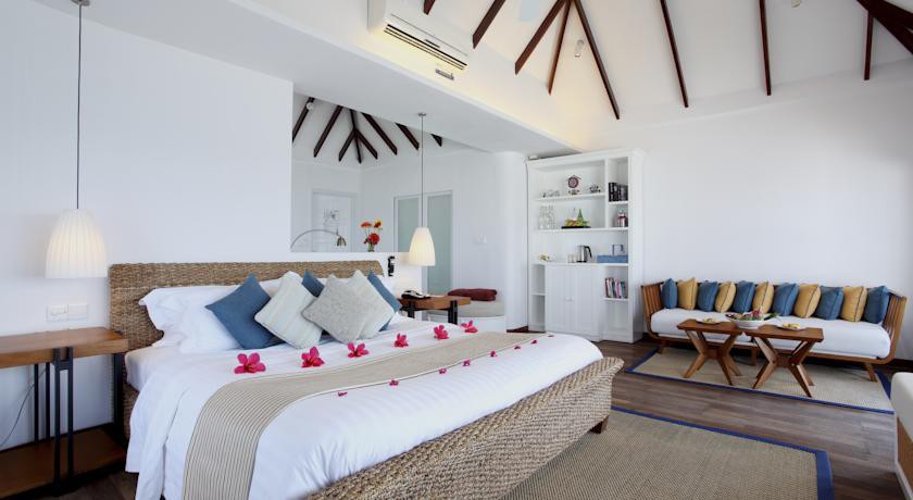 Machchafushi Island Resort & Spa Maldives, The Centara Collection 20/90