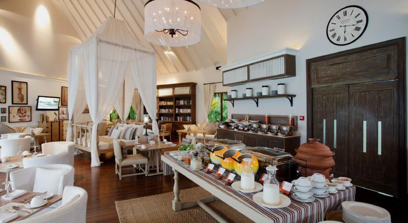 Machchafushi Island Resort & Spa Maldives, The Centara Collection 30/90