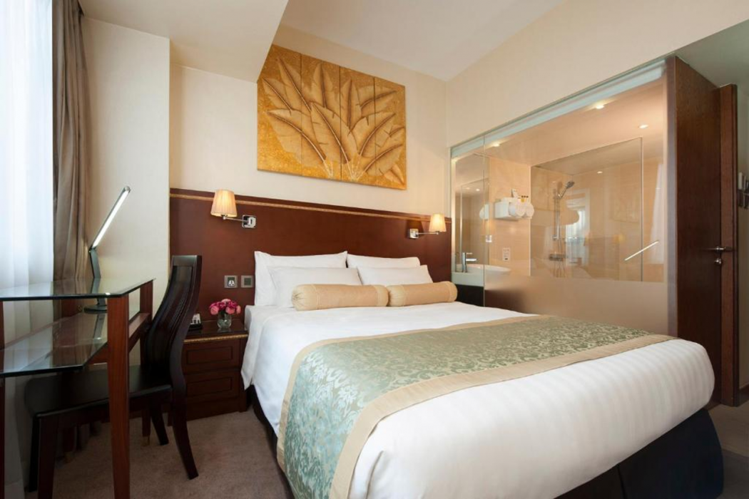 Brighton Hotel Hong Kong 12/47