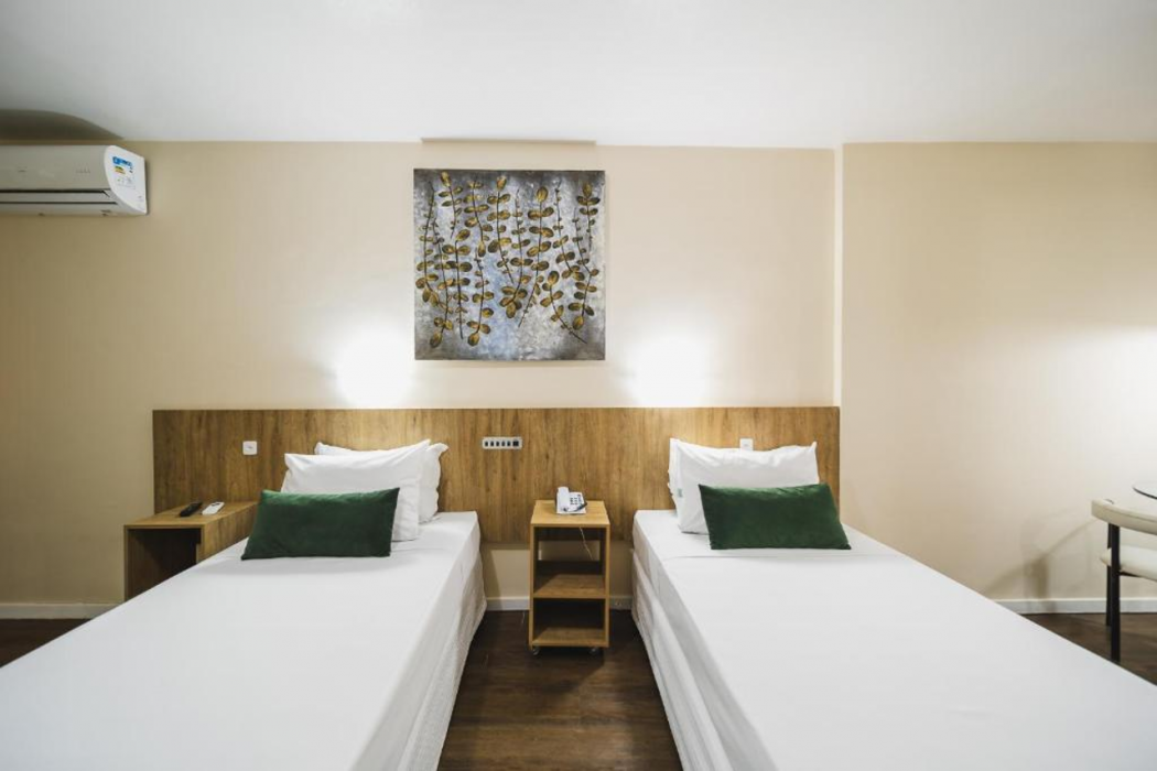 Hotel Nacional Inn Curitiba Torres 30/55