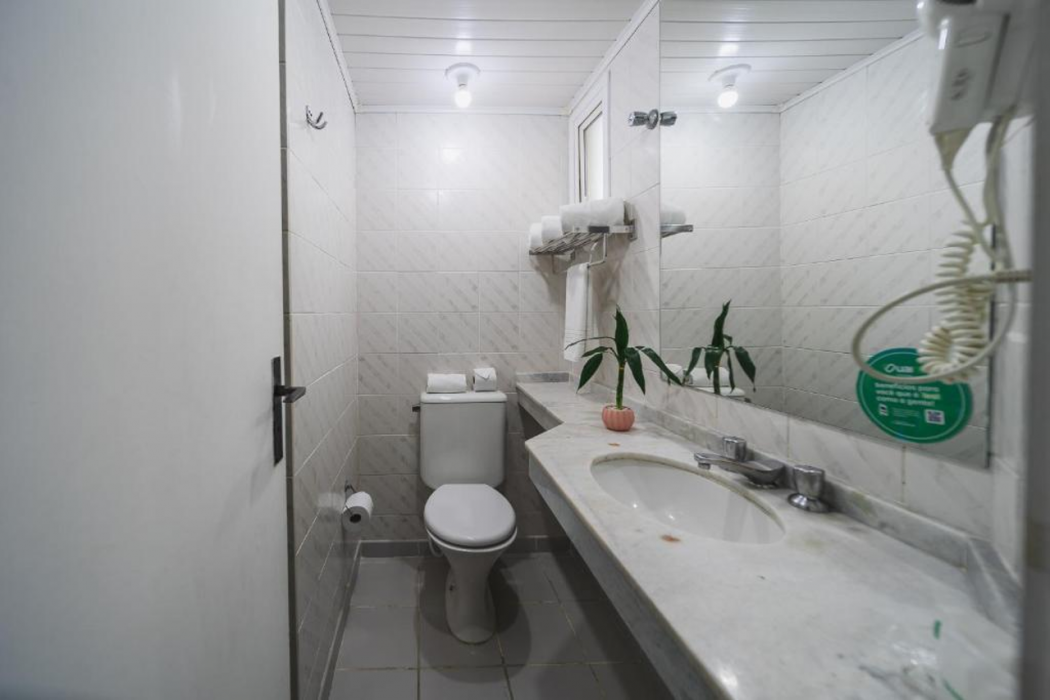 Hotel Nacional Inn Curitiba Torres 24/55