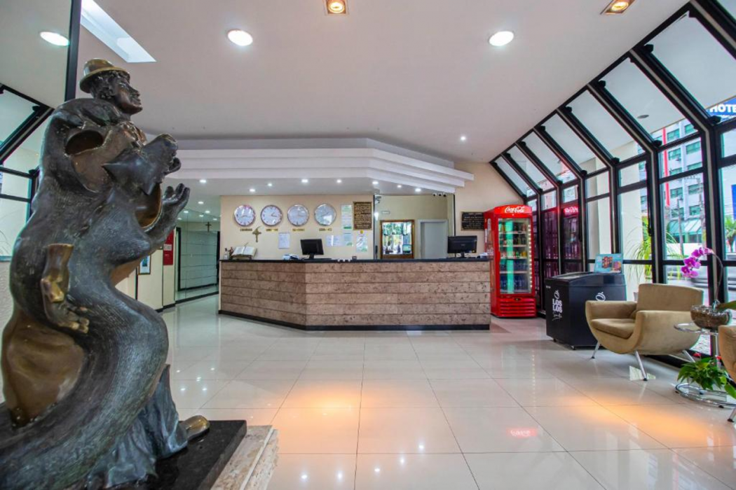 Hotel Nacional Inn Curitiba Torres photo3
