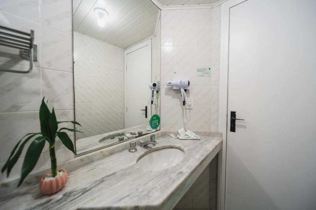 Hotel Nacional Inn Curitiba Torres 25/55