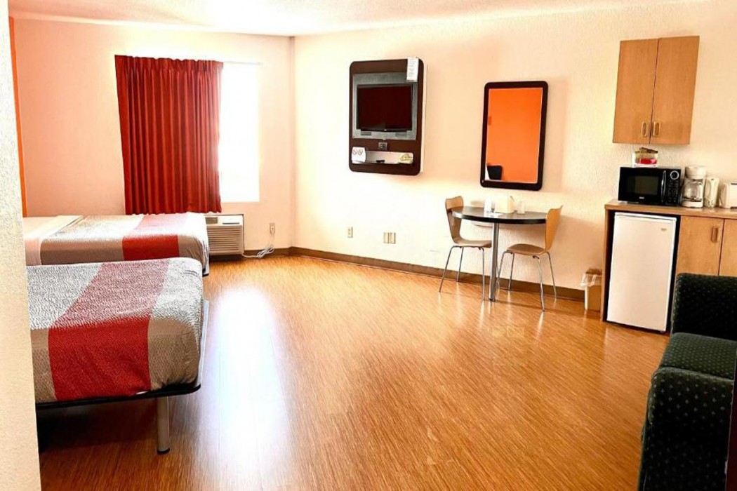 Motel6 Regina, SK 13/62