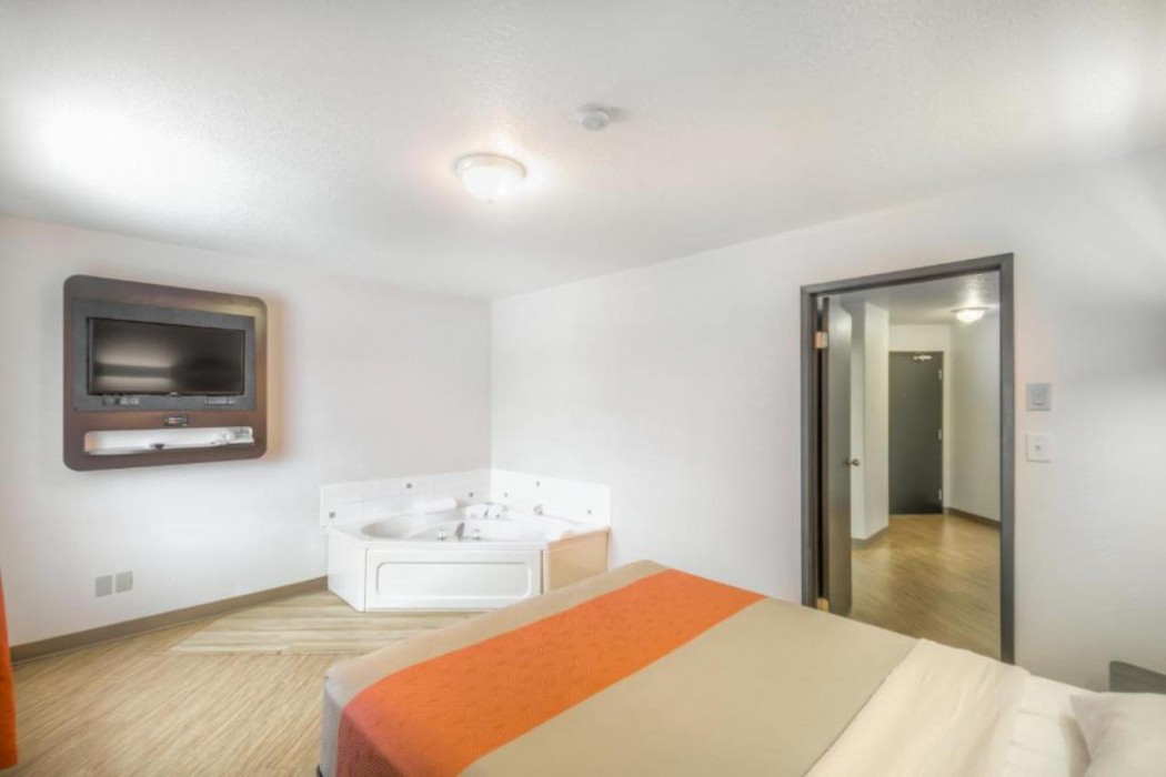 Motel6 Regina, SK 10/62