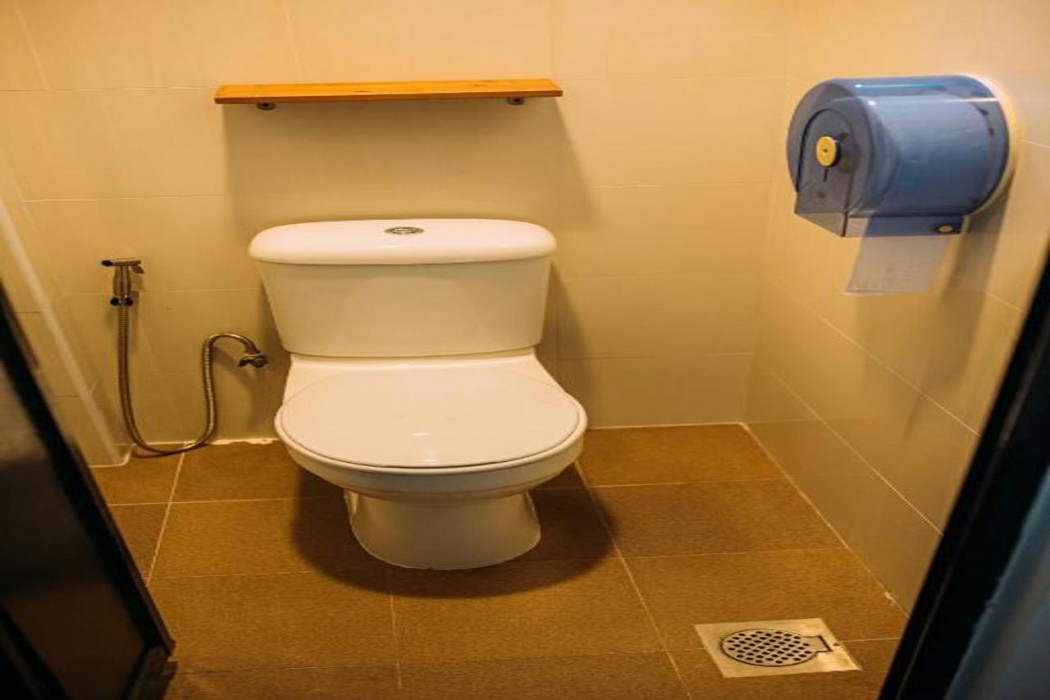 Bluewaters Pods 38 Hongkong St 11/40