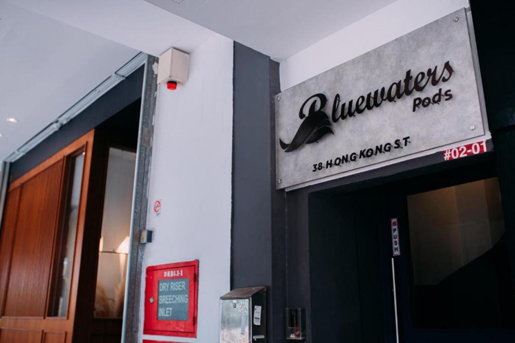 Bluewaters Pods 38 Hongkong St 1/40