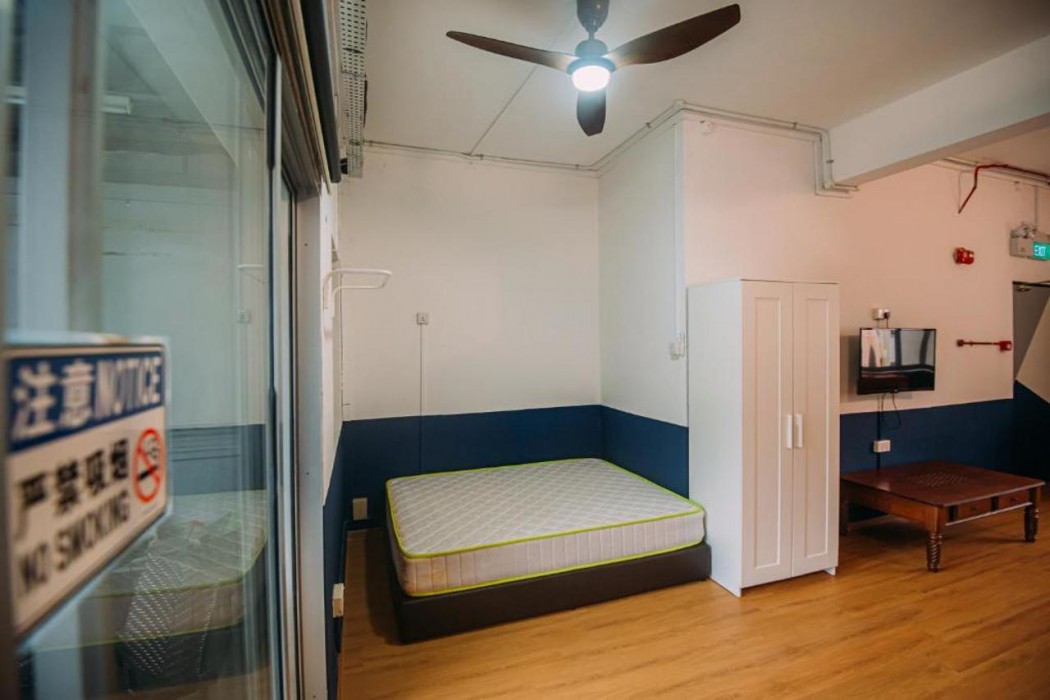 Bluewaters Pods 38 Hongkong St 10/40