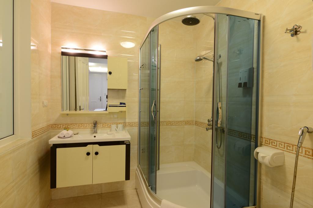Golden Sun Palace Hotel 34/54