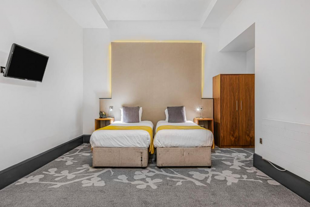The Ainscow Hotel 9/32