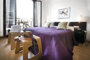Happy Apartments Barcelona 1/22