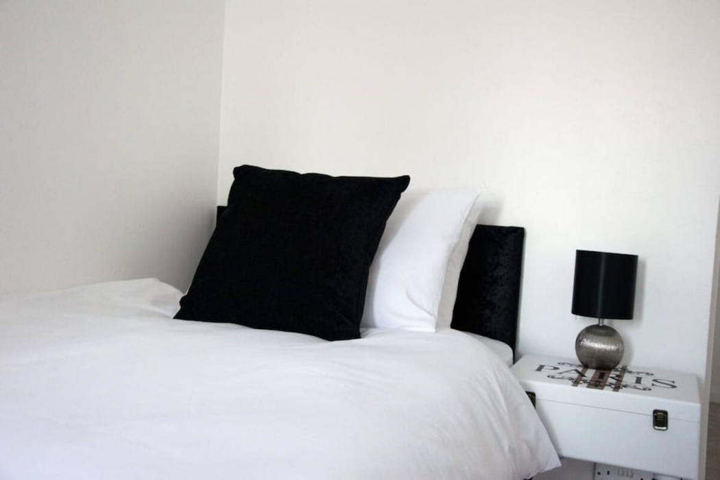 OYO Belvoir Hotel 7/39