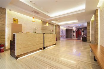 CHECK inn Express Taipei Station 1/51