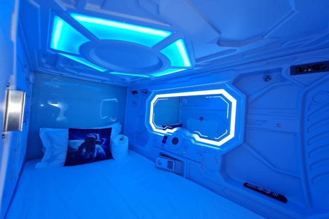 Galaxy Pods Capsule Hotel Boat Quay 13/39