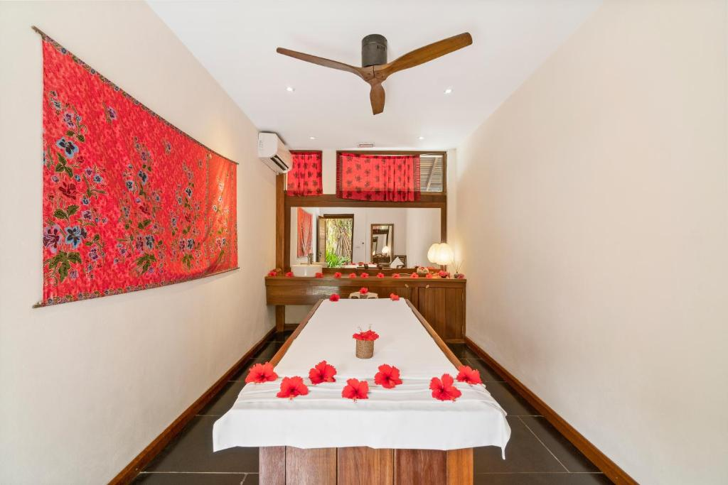 The Barefoot Eco Hotel 30/63